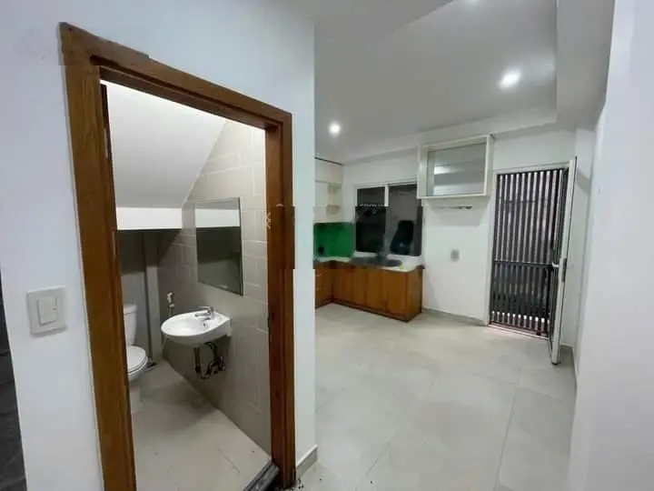 Bán căn Phan Chu Trinh, Phường 24, Bình Thạnh 50m2 giá 3ty650 sổ sẵn