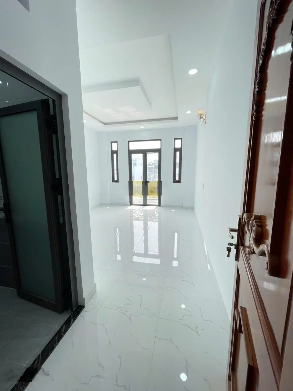 Bán nhà mặt tiền nội bộ đường Lê Văn Quới, Bình Hưng Hòa A 4.5 lầu, 5PN, giá 6.8 tỷ chốt. DT: 4x16m