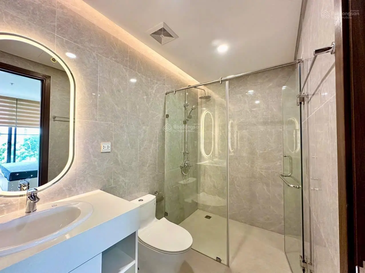 Chủ nhà cần bán nhanh căn hộ 2 phòng ngủ ở CT1 Luxury Phước Long Nha Trang