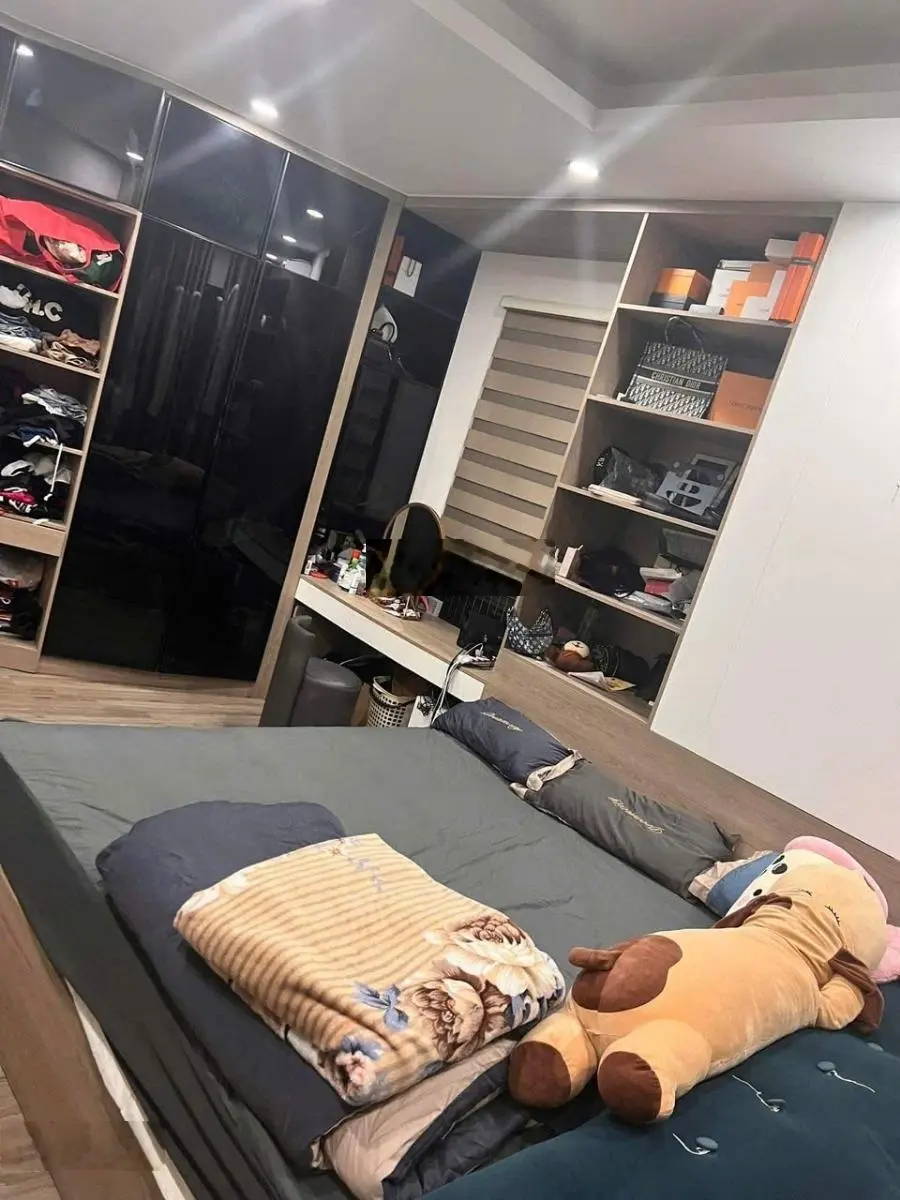 Bán nhà quận hoàn kiếm 55m x 4 tầng - giá 8 tỷ chỉ ra lộc vì nhà đẹp hiếm có - sổ đỏ phố bạch đằng