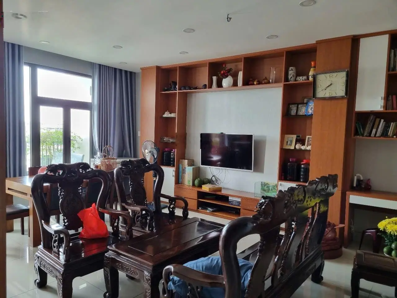 Tòa Nhà khu đô thị Vạn Phúc Thủ Đức, Hầm + 6 Lầu + NLMT thu nhập 120 triệu/tháng
