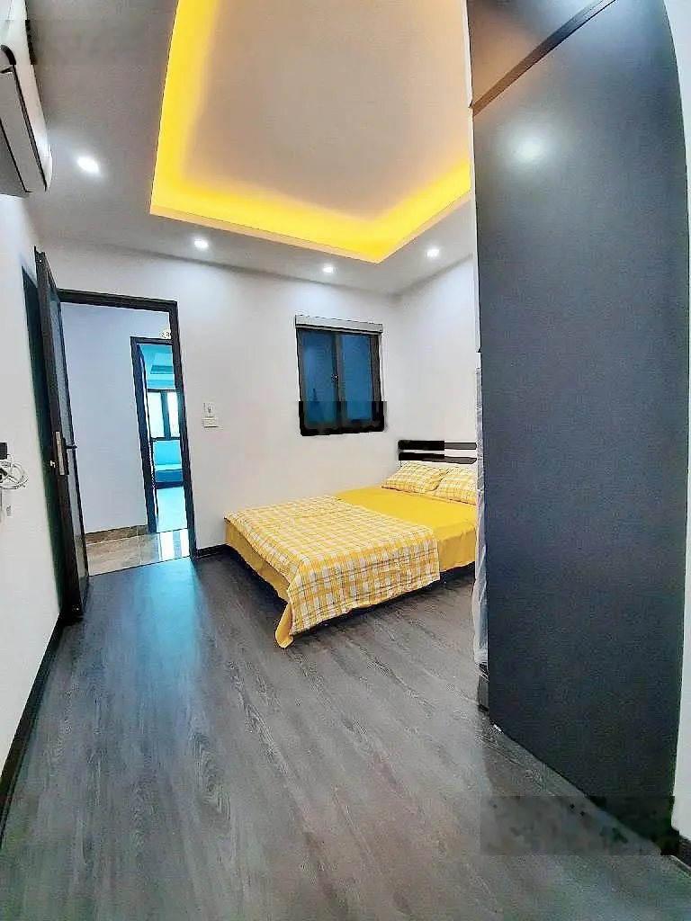 Bán nhà Cầu Diễn, 65m2, MT 6,5, 7p khép kín, DT 30tr/th. Ô tô đỗ 10m, 8,5 tỷ. 0985 387 ***