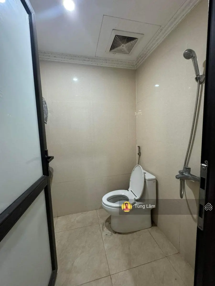 Mặt tiền 8m - mặt phố Đàm Quang Trung, đón đầu cầu Vĩnh Tuy - sát Aeon
