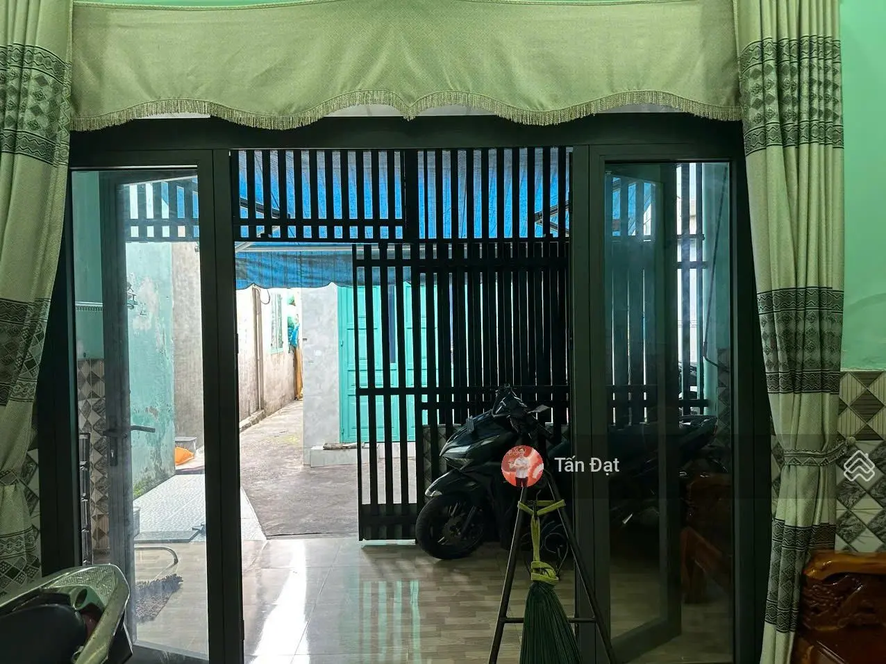 Siêu hot - bán nhà cấp 4 linh xuân chỉ 3.3 tỷ- 75m2 ngay cầu vượt linh xuân