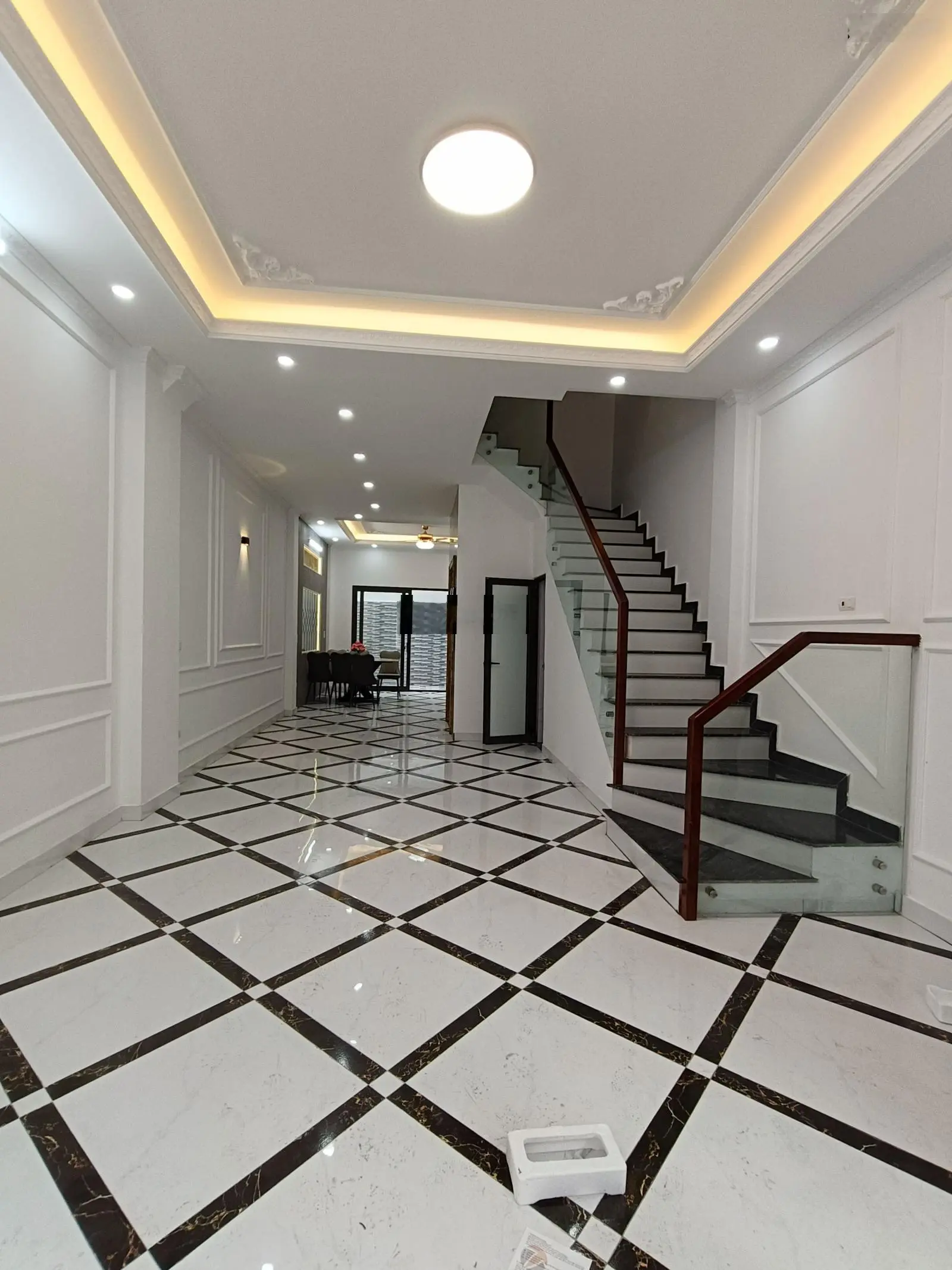 Bán Nhà riêng tại Ngọc Hồi, 4,4 tỷ, 38m2, 3PN, 3WC