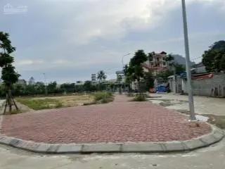 Bán lô góc 3 mặt thoáng khu đấu giá DG08 Tuần Châu giá tốt cho các nhà đầu tư lô góc đẹp nhất dự án