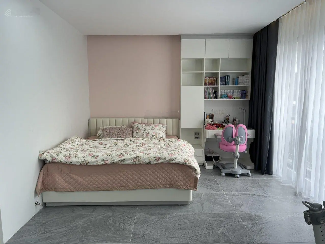 SIÊU PHẨM RA HÀNG CẦN BÁN GẤP CĂN 3 NGỦ 121m2 CC MULBERRY LANE CÓ SLOT OTO GIÁ 5,7 tỷ LH 0368 888 ***