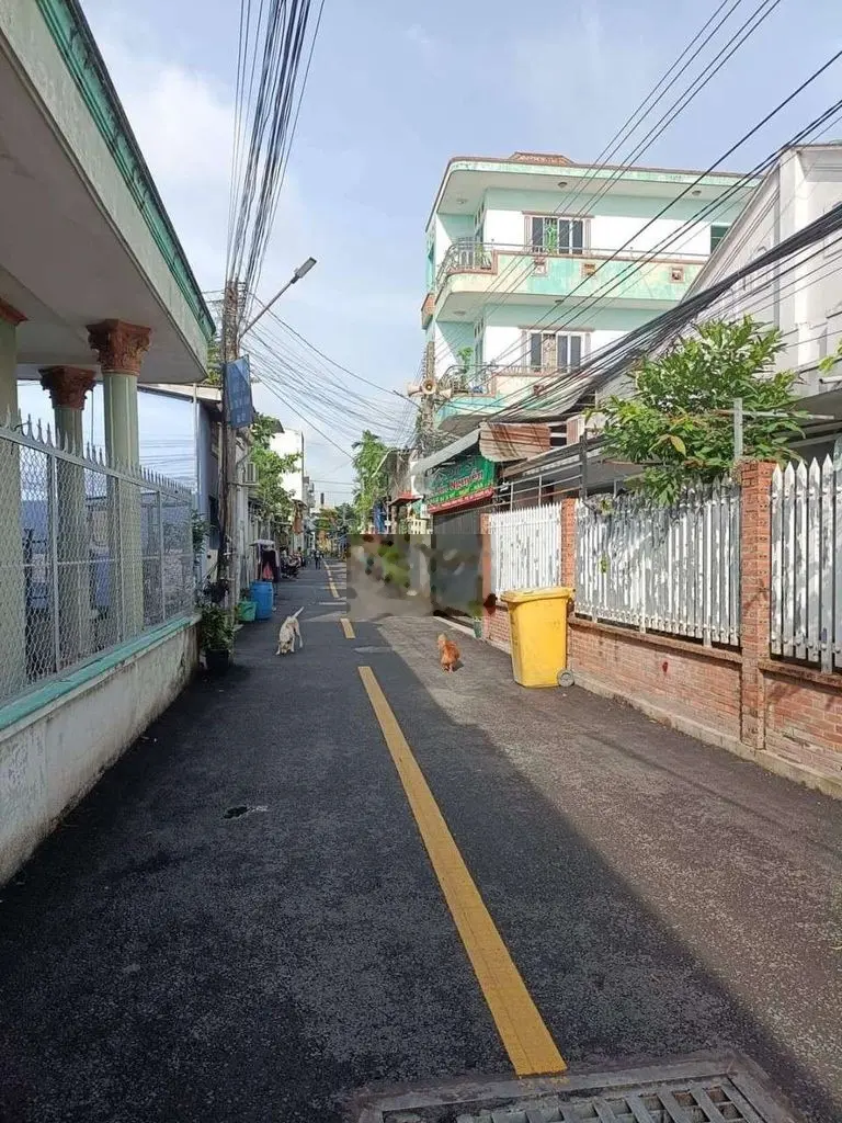 Nhà Vĩnh Phú Đường Nhựa 1 Trệt 1 Lầu Sân ô tô