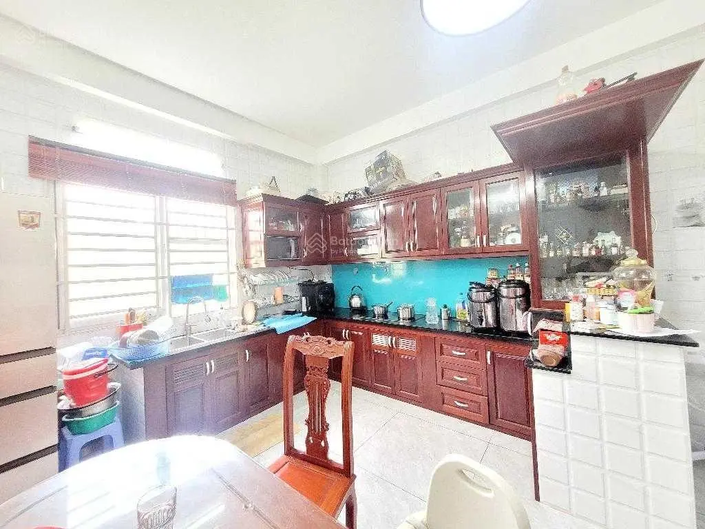 Nhà đẹp - Giá tốt, 4 Tầng - DT cực rộng 84M2 - HXH Khu Vip Bàu Cát.