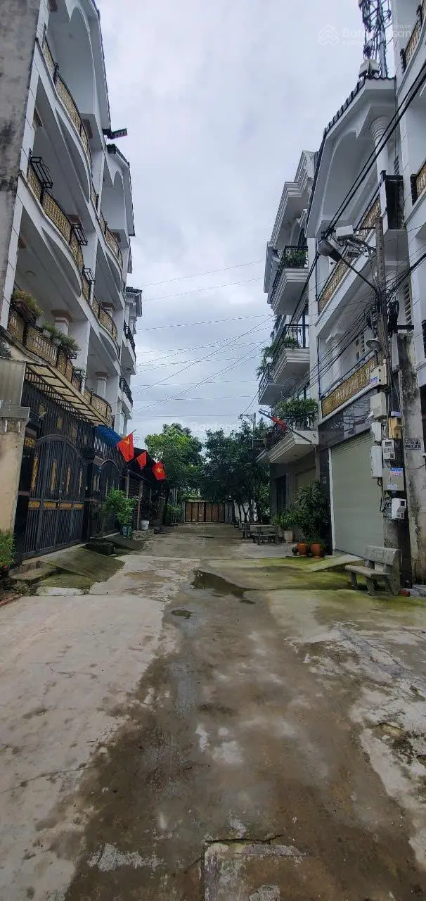 Bán lô đất ngay chợ Minh Phát, đường 2 xe tải tránh nhau
