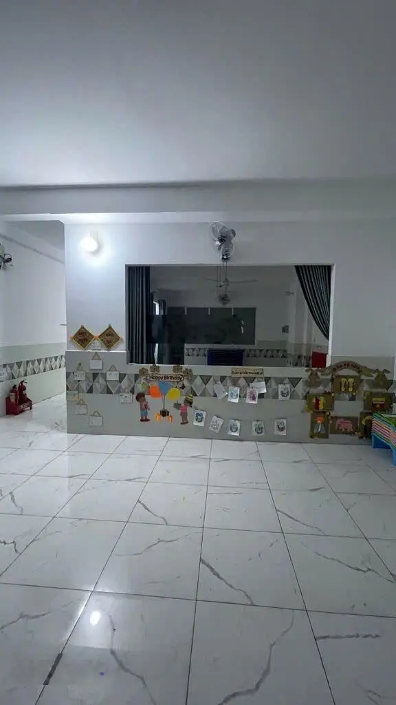 Ngang gần 10m, 5 tầng 218m, ô tô tải thông, thang máy, Lê Văn Khương Hiệp Thành Quận 12
