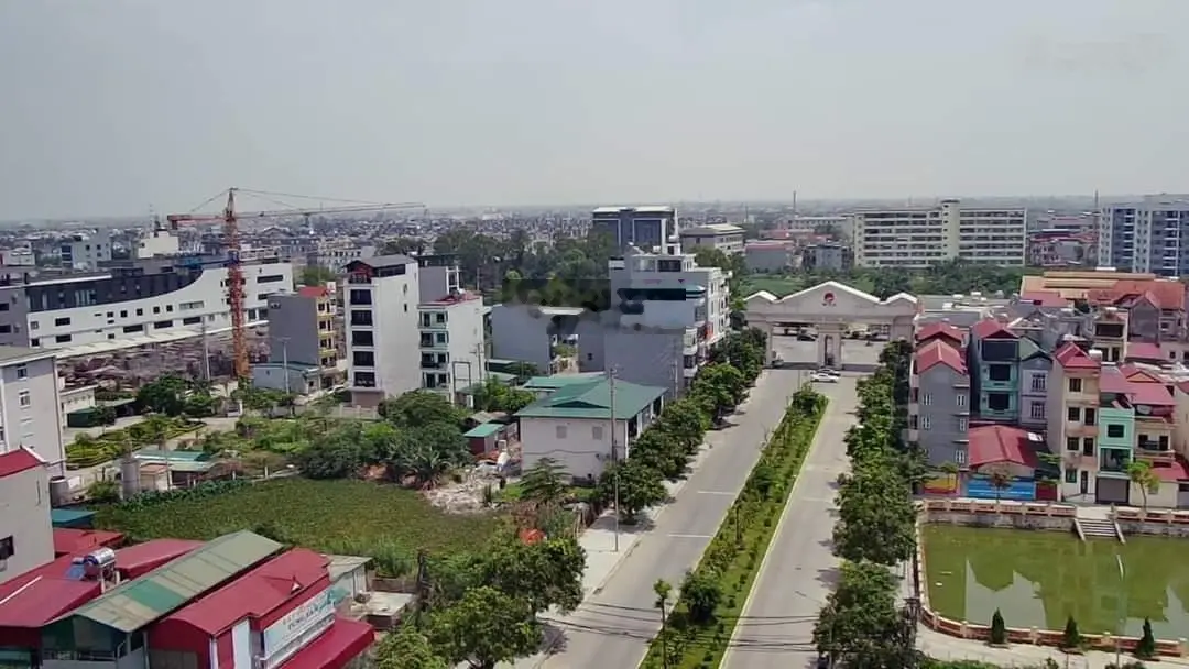 Bán lô góc 2 mặt tiền 105m2 đất dịch vụ Lai Xá, Hoài Đức, cạnh đô thị Hinode Royal Park