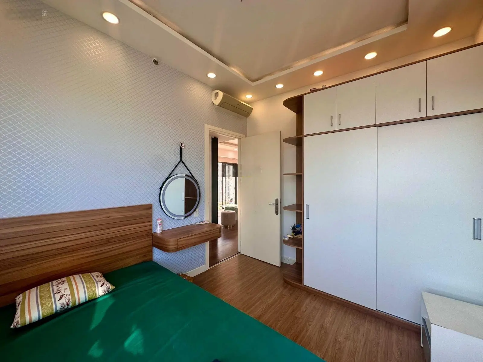 Tin chính xác! Bán căn hộ 3 phòng ngủ Tháp 5 mới nhất Masteri Thảo Điền-Gọi em để báo giá tốt nhất