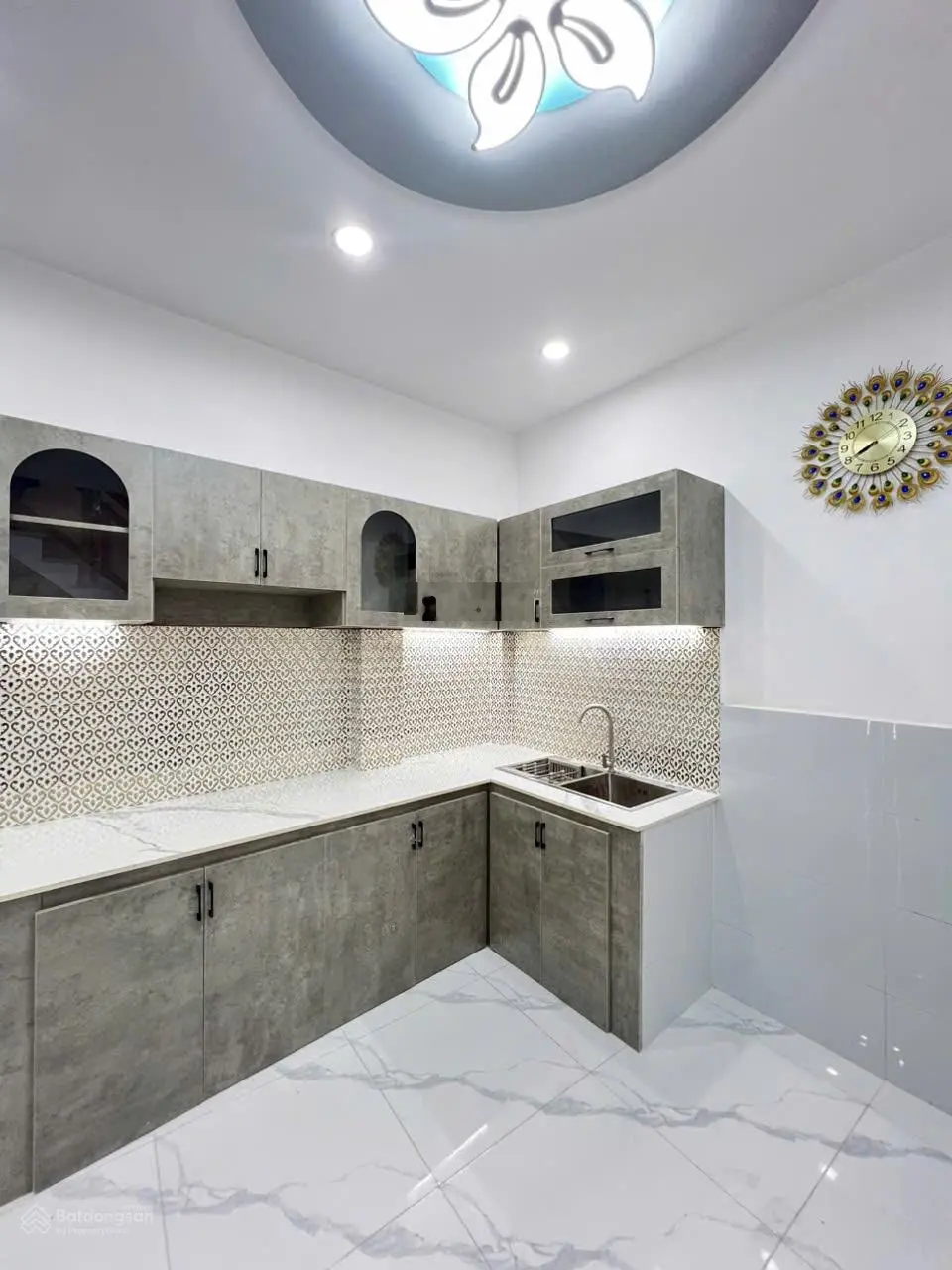 Nhà đẹp Lạc Long Quân, Phường 3, Quận 11, giá chỉ 3 tỷ 990 triệu (thương lượng nhẹ)