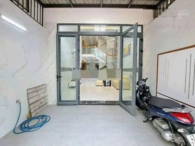 Siêu phẩm P11 - Đường nhựa 6m đường Năm Châu. Ngay ngã tư Bảy Hiền, DT: 4x18m. Giá 9.7 tỷ