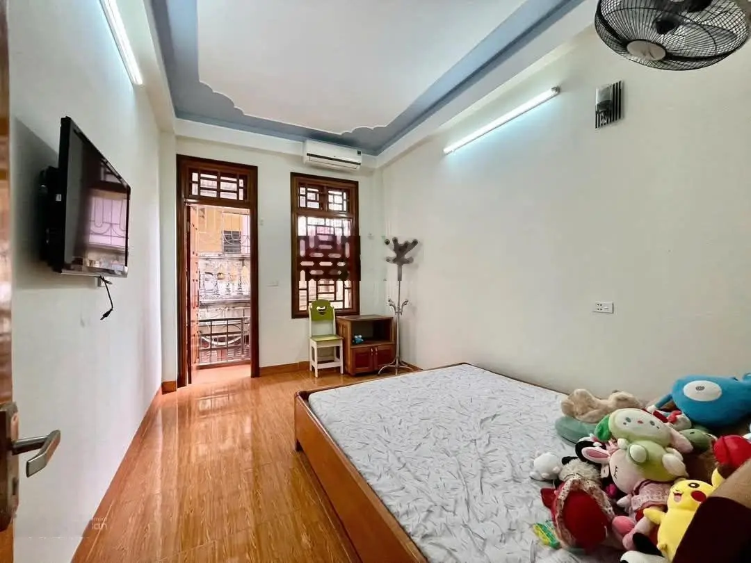 Bán nhà đẹp Lương Văn Can Hà Đông S 42m2 x 5 tầng 8,x tỷ có TL