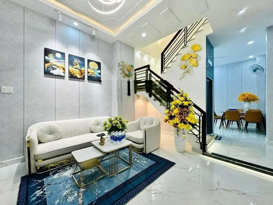 Bán nhà 2 lầu - sân phơi, cách mặt tiền liên Khu 4 - 5 khoảng 20m (SHR). Giá: 1 tỷ 880 TL