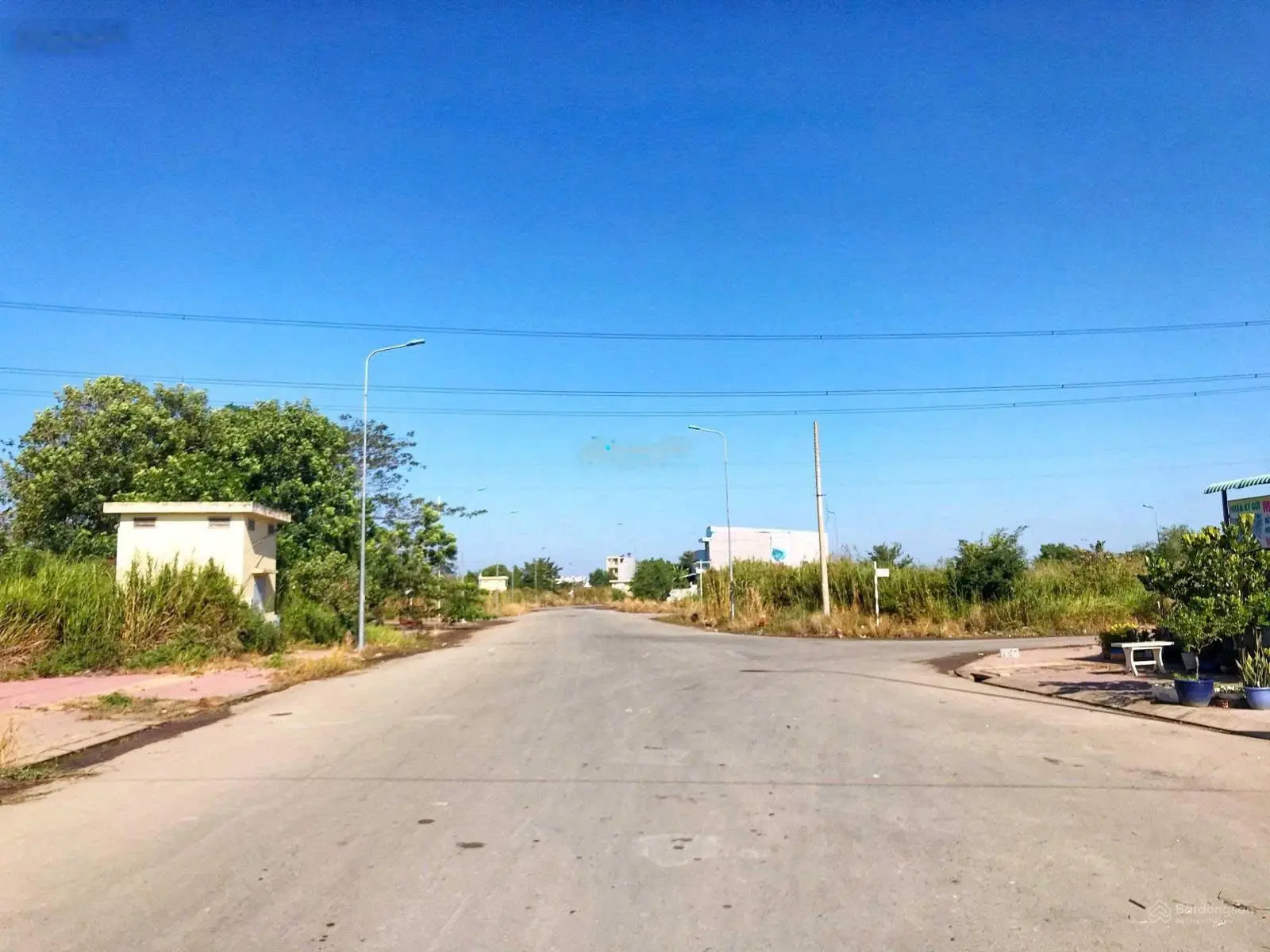 Bán đất nền dự án tại khu nhà ở 28ha Nhơn Đức, 3,4 tỷ VND, 100m2