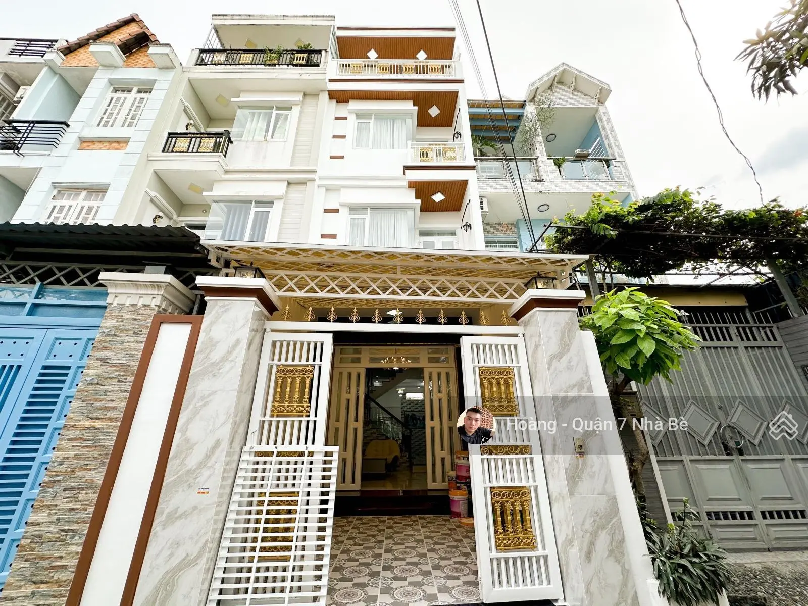 Nhà Mặt Tiền Hẻm-1Sẹc Đường Huỳnh Tấn Phát DT4x15m-1Trệt 2Lầu Sân Thượng 4PN 5WC-Cách Q7 tầm 1,5km