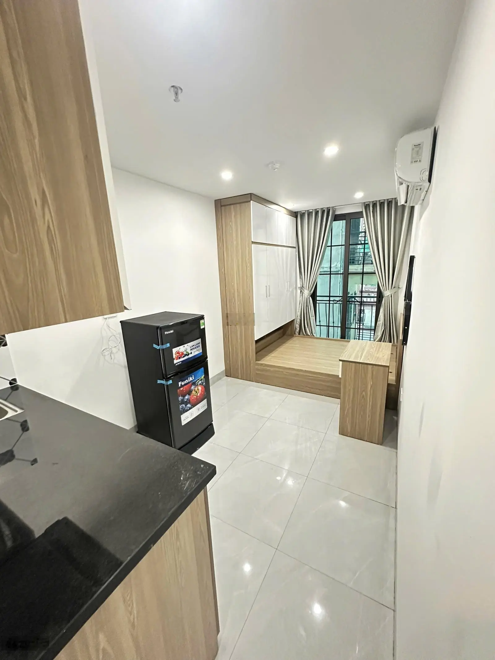 Toà chdv Mễ Trì Hạ, Nam Từ Liêm 61m*7t, mt 5m 17 căn hộ máy giặt riêng, ô tô 50m, dòng tiền 85tr/th