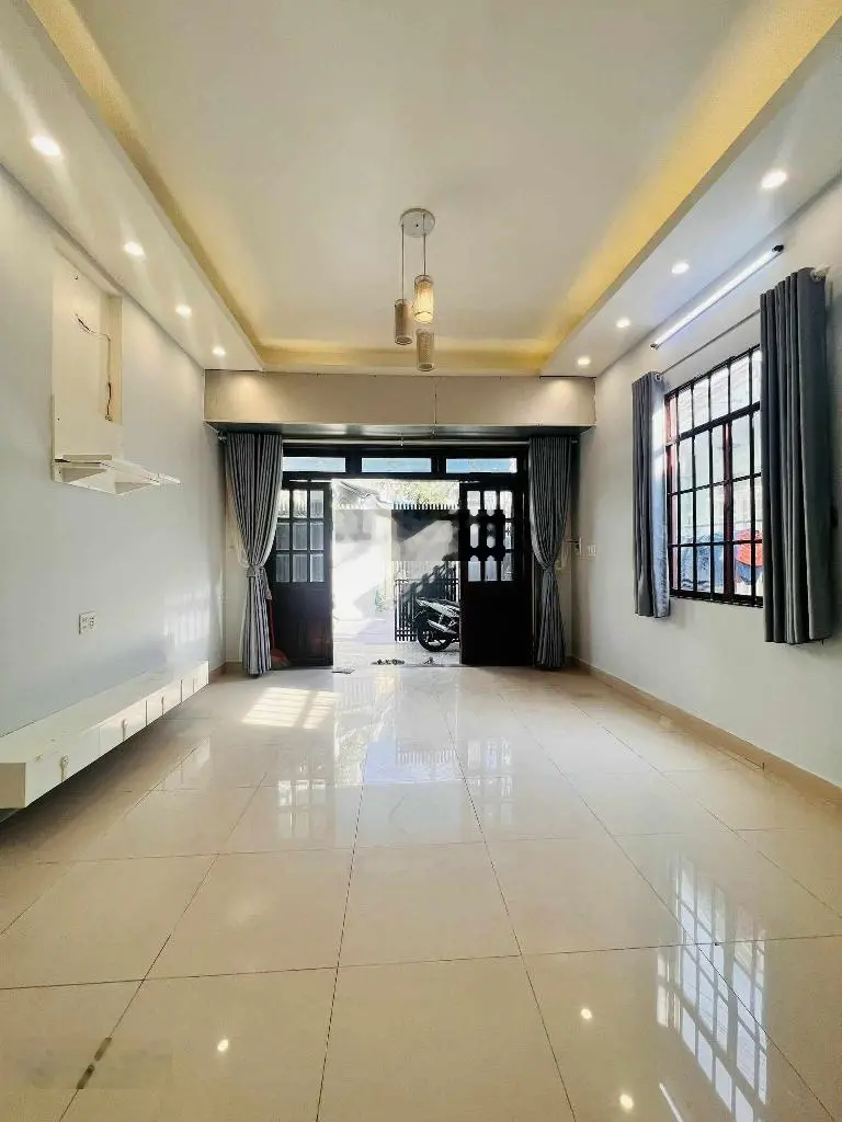 Bán nhà đường số 4, phạm văn đồng p. linh tây, q. thủ đức 71m2 hẻm xe hơi nhỉnh 5 tỷ