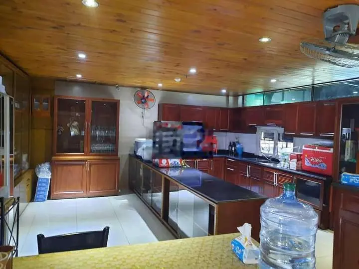 Nhà 6 tầng mặt tiền kinh doanh mọi nn sát chợ Sơn Kỳ 185m2 chỉ 25t