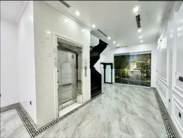 Bán nhà Ngọc Thuỵ, ô tô tránh, kinh doanh, thang máy, DT 75m2 x 5 tầng, MT 5m. Giá chỉ 18,5 tỷ