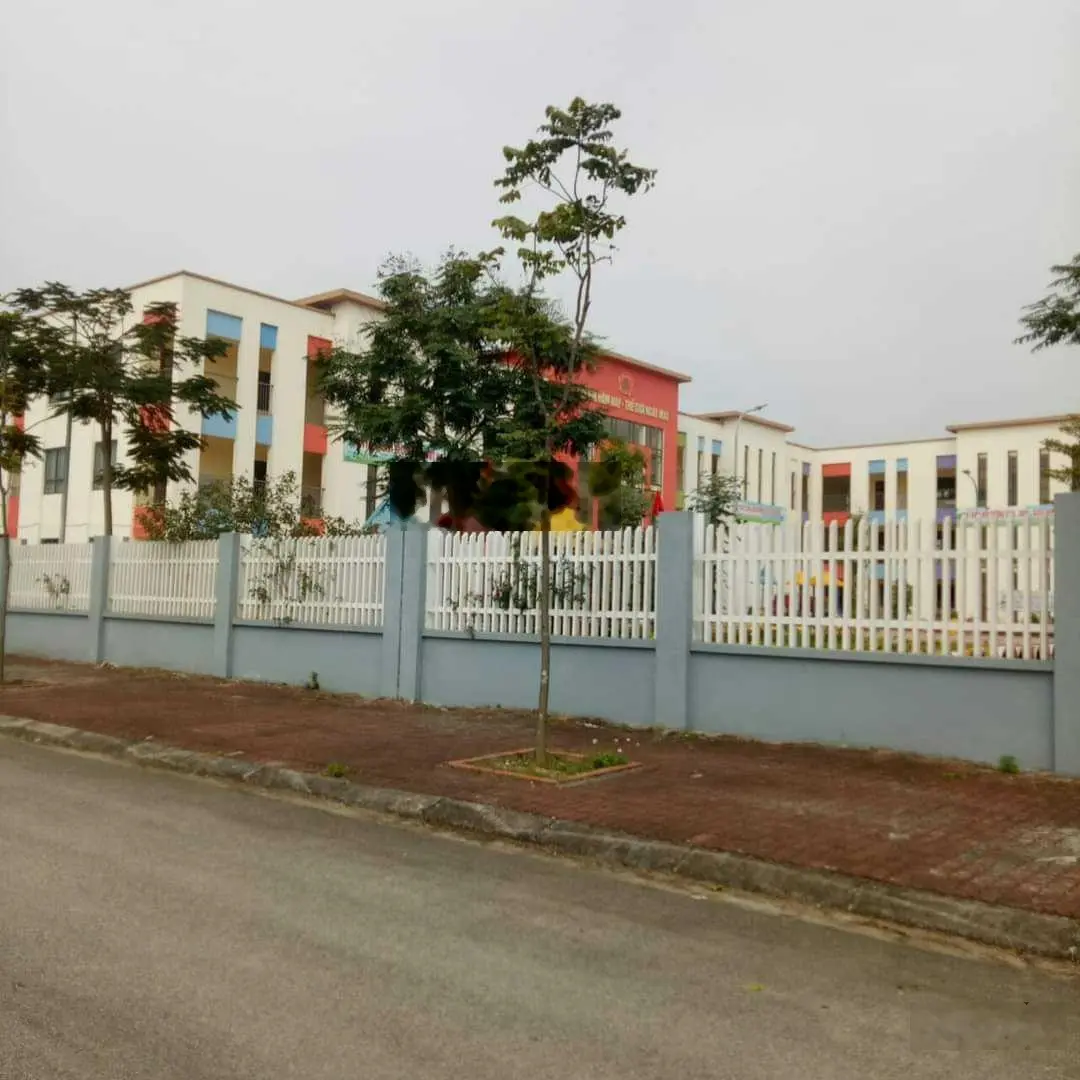 Chuyển nhượng lô đất đấu giá Kim Chân, làn 2 trục chính nhìn trường mầm non 100m2