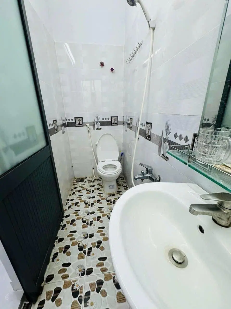 Bán nhà Nguyễn Hữu Trí, gần chợ Đệm