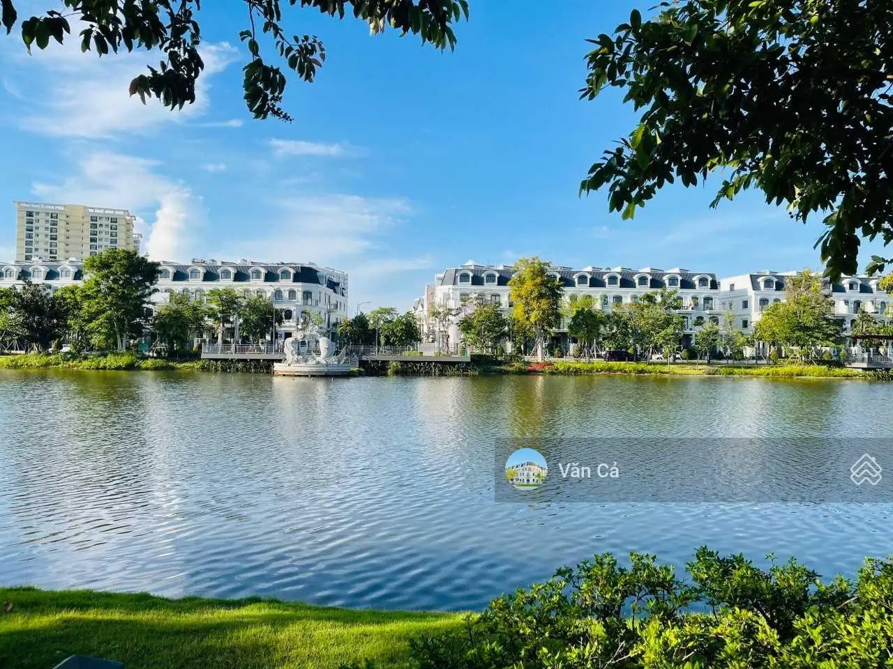 Bán gấp căn góc sân vườn 7x20m full nội thất có thang máy giá 18 tỷ HĐMB LH ngay 0902 872 ***