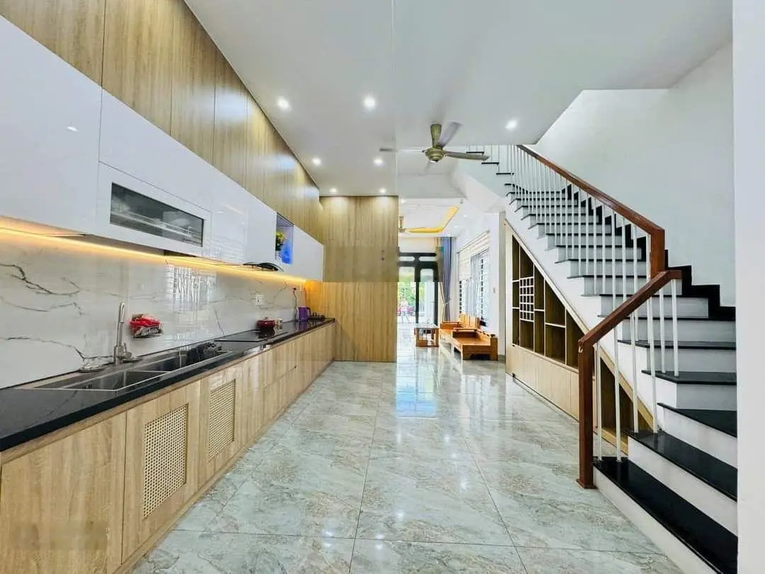 Nhà gần chợ Bình Chánh, đang cho thuê 6tr/th, 100m2, xã Bình Chánh, Bình Chánh, HCM
