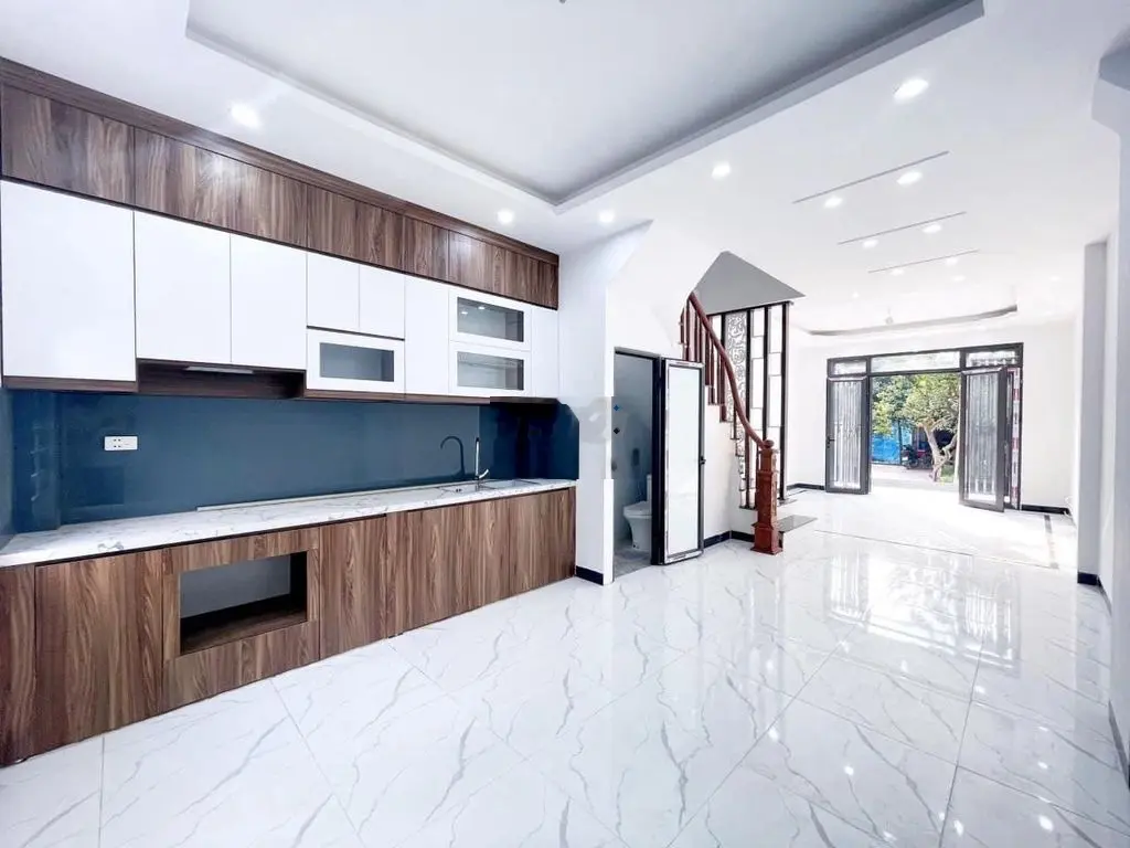 500m ĐL Thăng Long, Ô tô đỗ cửa nhà xây mới 4 Tầng 46m2, 4 phòng ngủ