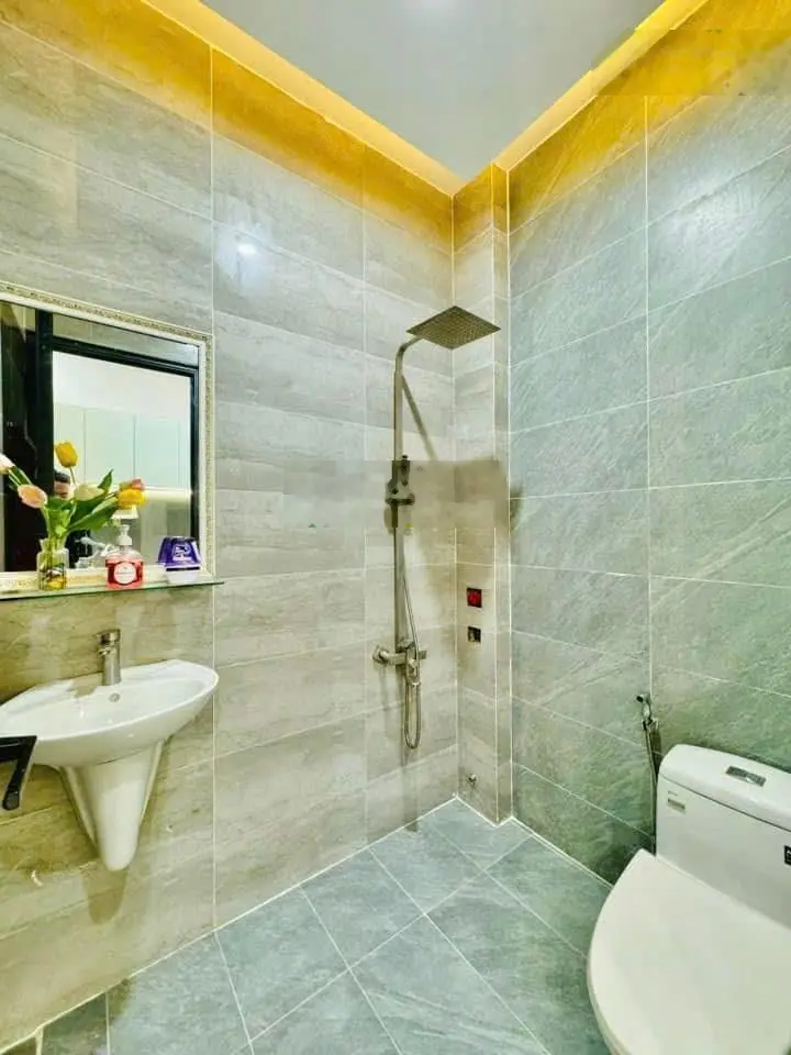 Cần bán gấp nhà Dĩ An,sổ hồng riêng,800tr/100m2 Đ.Trịnh Hoài Đức gần ngay ký túc xá khu B-đại họcQG