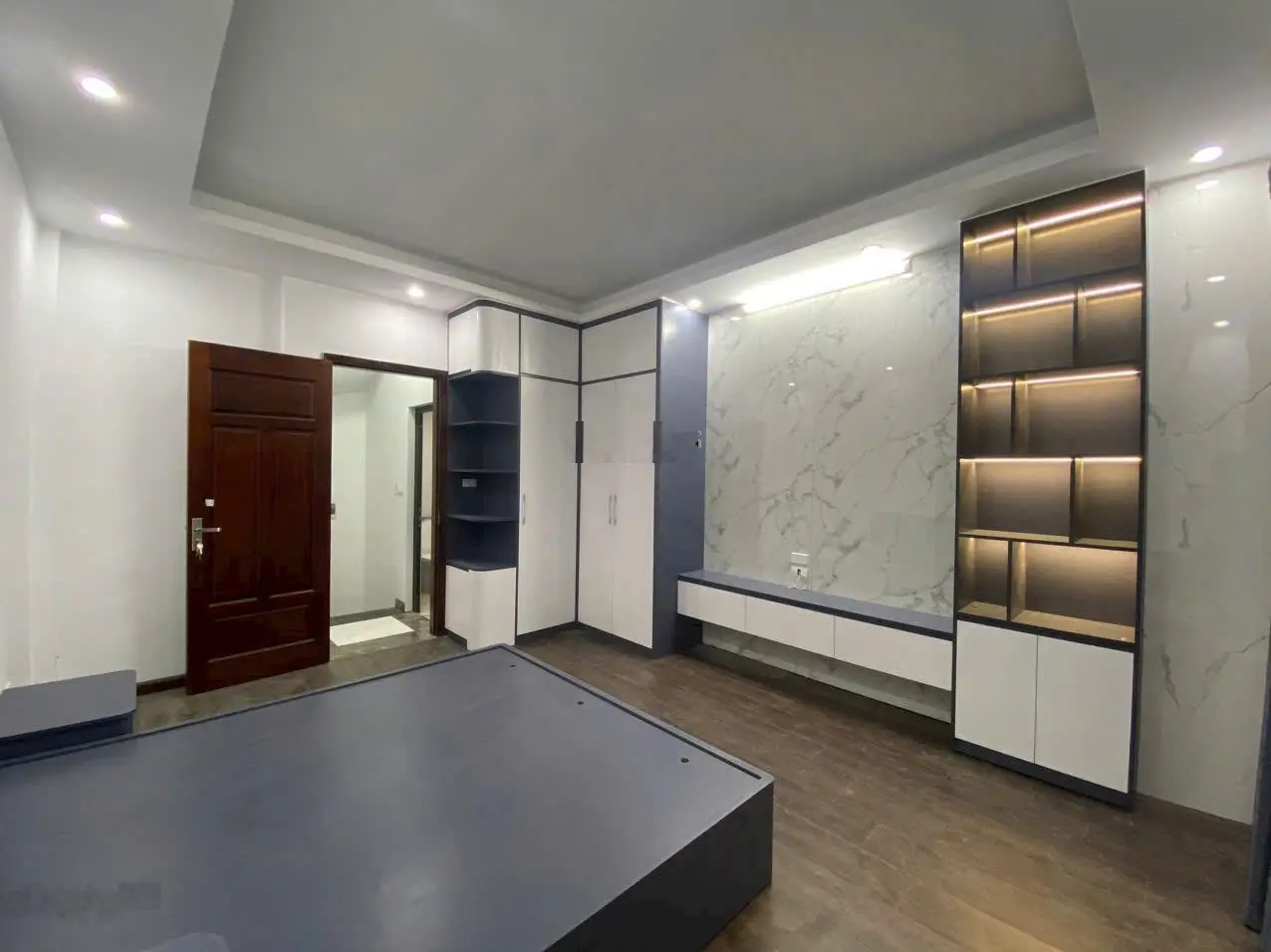 Nhà 4tầng *35m2 cực đẹp. vị trí đắc địa, gần trục chính. cách trung tâm hà đông 4km.giá chỉ 2,6x tỷ