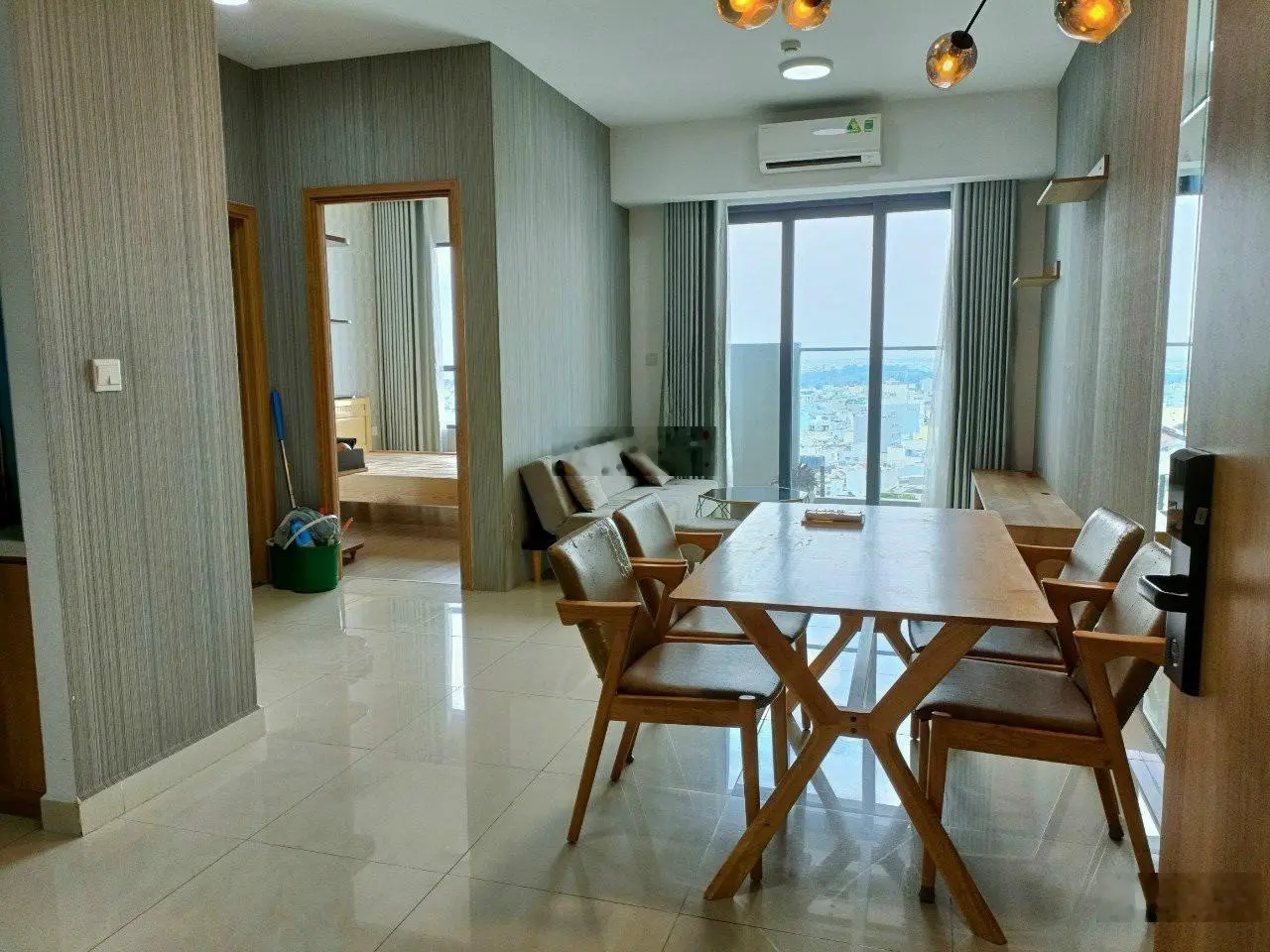 Hiếm có, khó tìm, căn Emerald 1PN + 1WC (53m2), bán hot 2tỷ810 (bao thuế phí), full NT