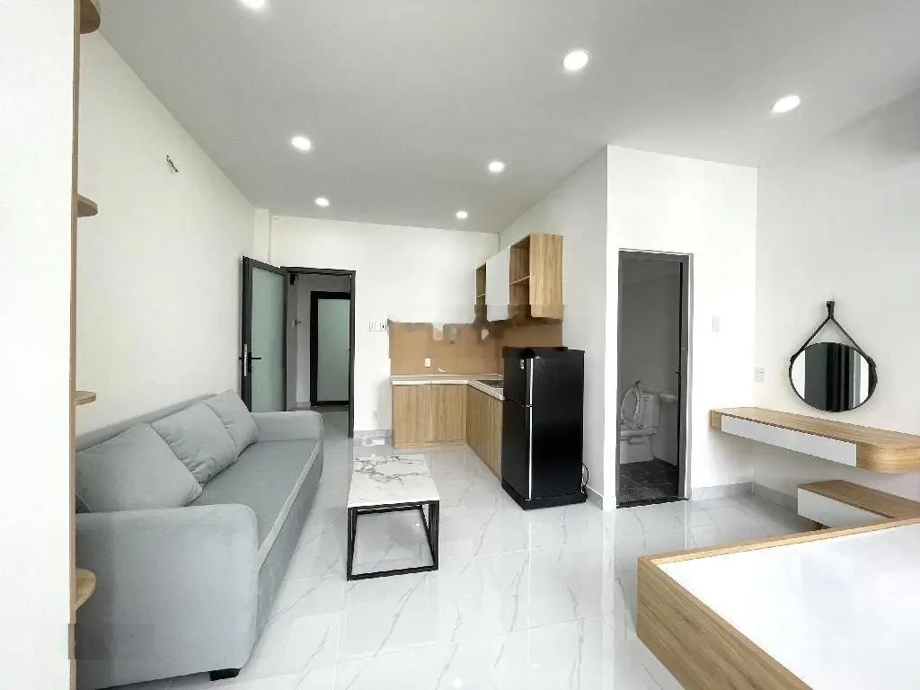 VIP CănHộDịchVụ 5 tầng mới đẹp 7phòng, dòng tiền 25 triệu/th (4.8x17m) Hoàng Diệu 2, Thủ Đức 8,7 tỷ