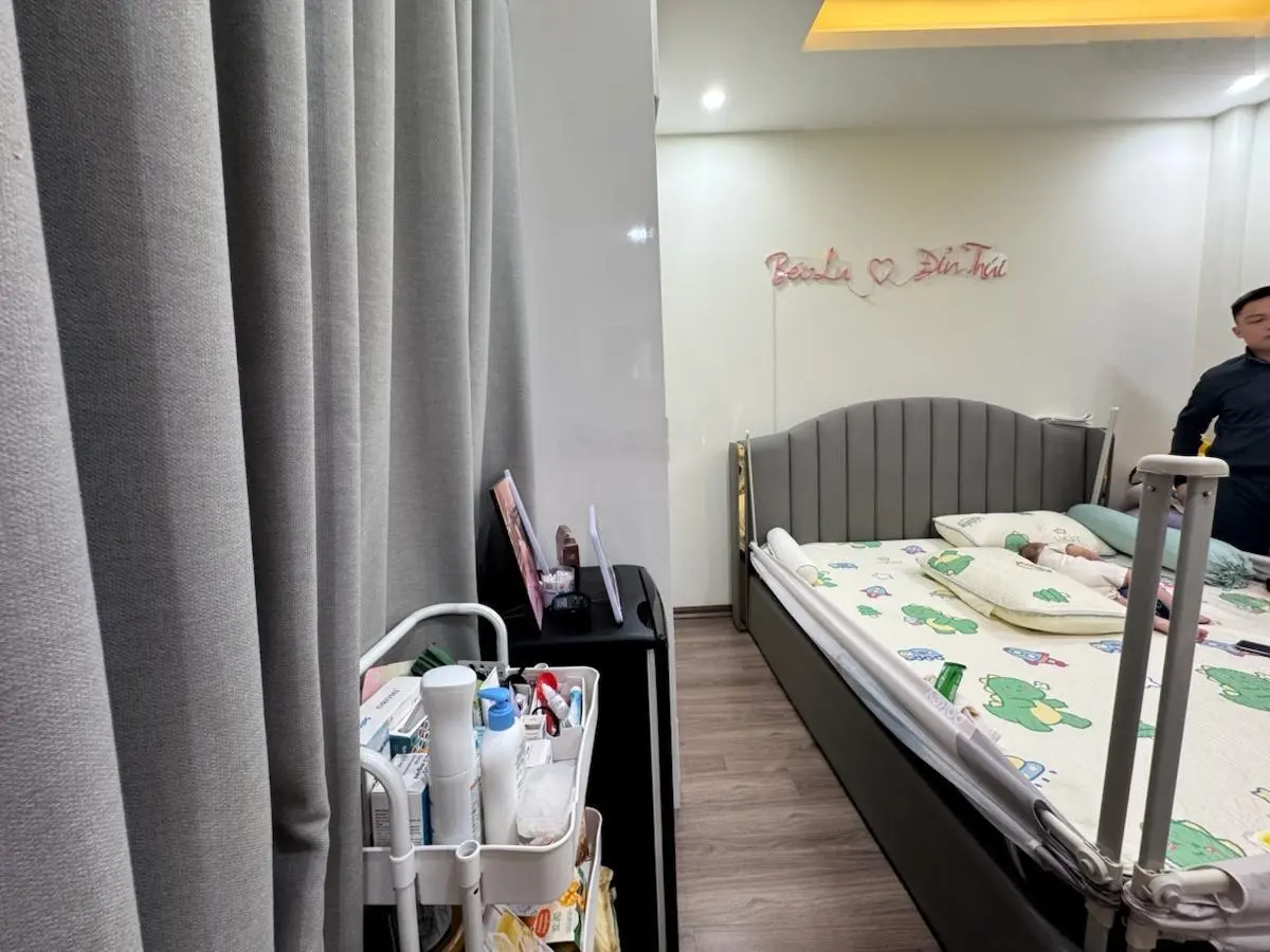nhà đẹp về ở luôn - sổ đỏ cất kết - nhà nội thất đẹp chỉ việc về ở 37 m2 xây 5 tầng kiên cố