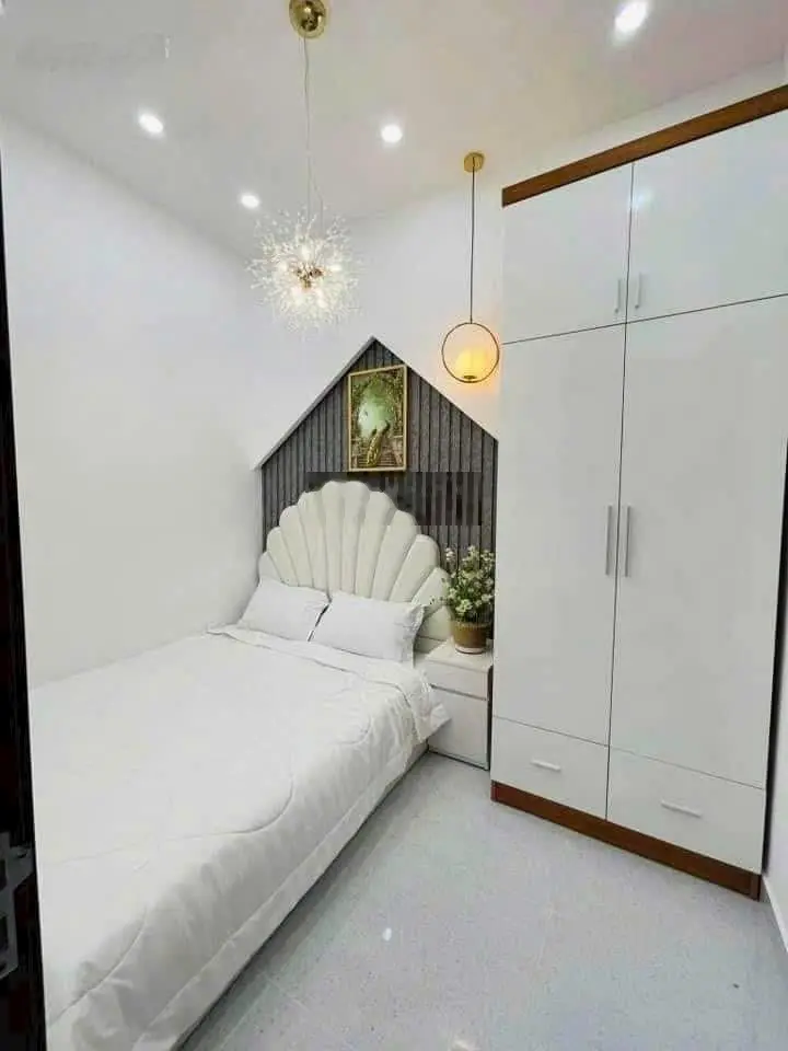 Hàng hiếm nhà mặt hẻm 6m nguyễn văn công, p3, gò vấp. giá 2,250 tỷ- 54,6m2, nhà 2 tầng