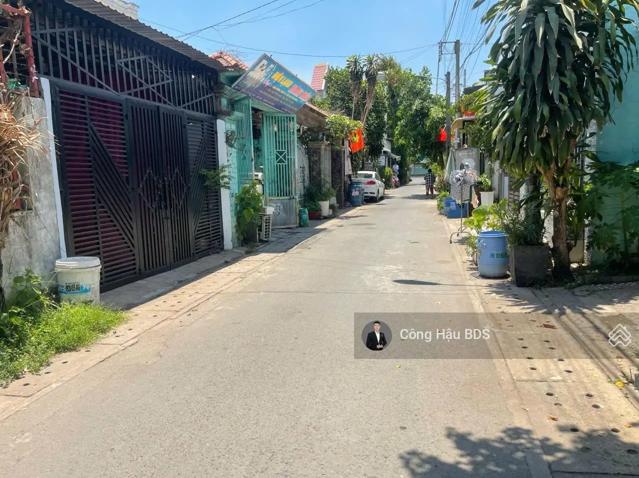 Nhà Lầu Trệt- Sổ Hoàn Công. DT: 106M2. (4x 26.5M). Đường nhựa 5M Thông. Cách QL 1K chỉ 100M.