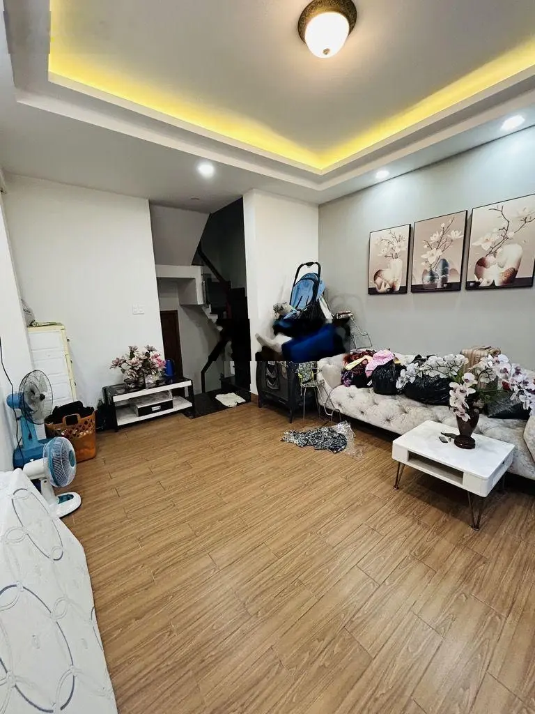 Nhà mới đón tết, đầy đủ công năng, mặt tiền hẻm xe hơi, phường vip tân hưng, quận 7.