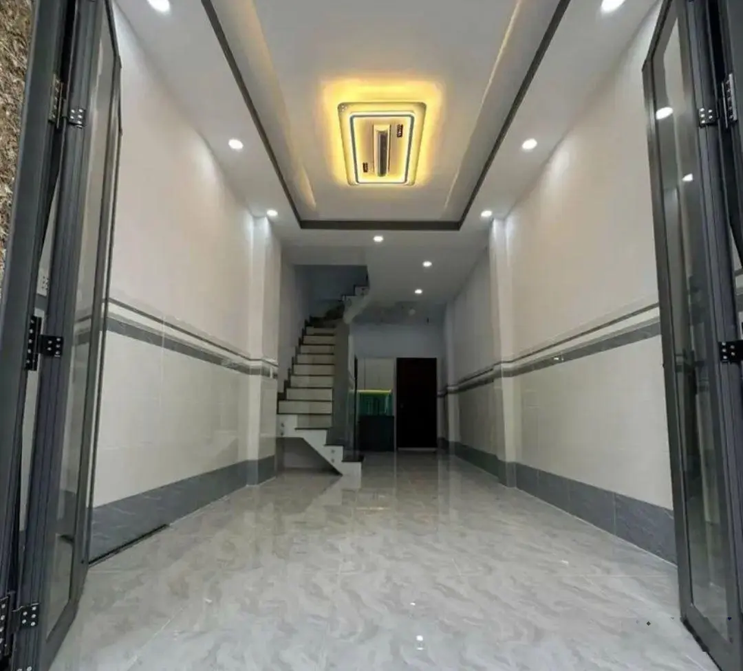 Nhà đẹp (5x15m) hẻm rộng ở Phạm Thế Hiển, P5, Q8, SHR, không quy hoạch