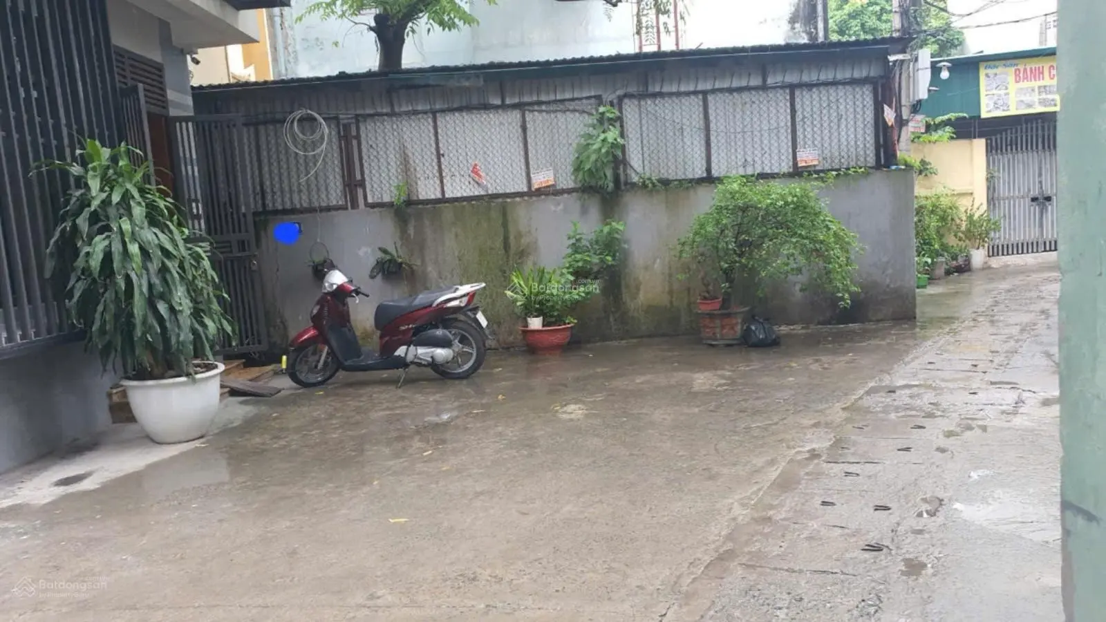 Lô đất vàng còn sót lại - tt Văn Quán - ô tô vào nhà - dt 55m2 x mt 4.52m. Giá 11 tỷ, xem là ưng