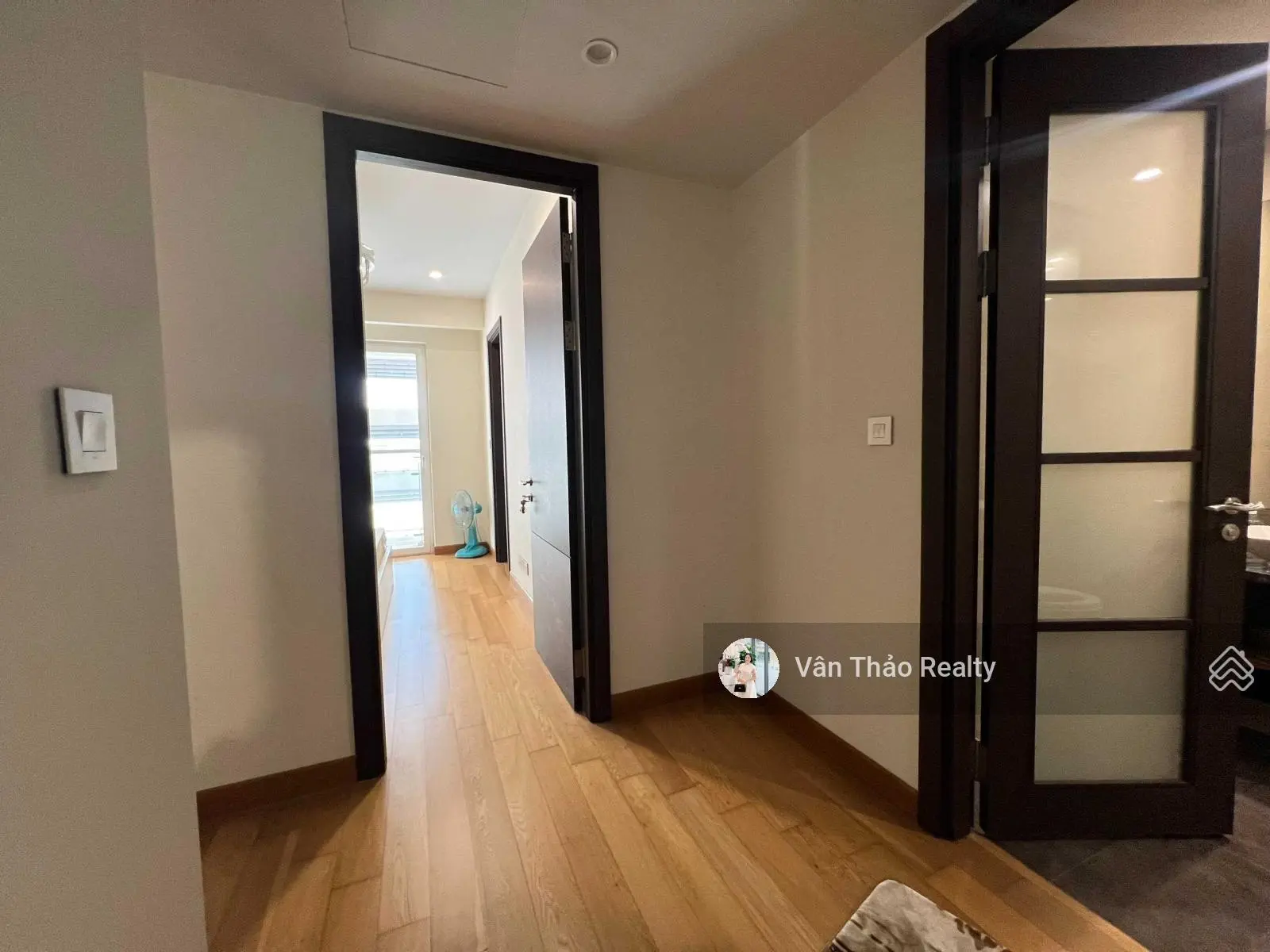 (Duplex 200m2 - giá siêu tốt) Bán căn Duplex 4PN - Đã có sổ hồng - ngay Đảo Kim Cương Quận 2
