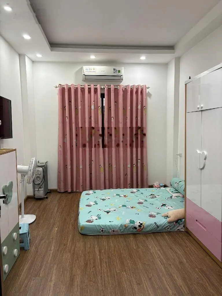 Ban nhà phố hồng tiến,long biên 6 tầng, 30m, oto đỗ cổng 7.15