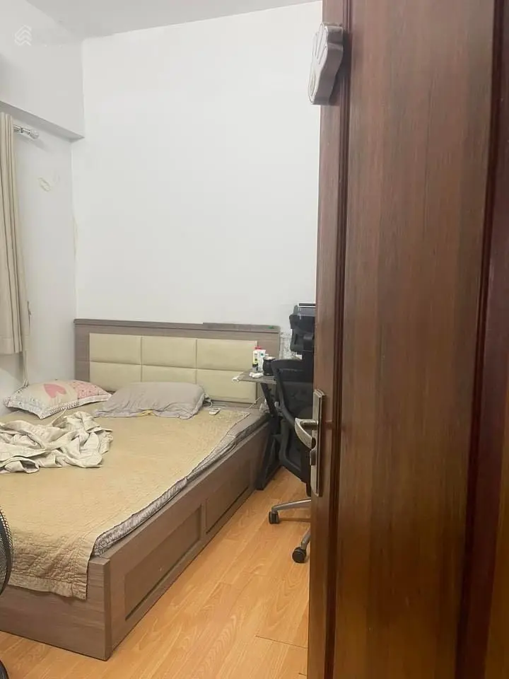 Bán căn 2 ngủ 60m2 sổ đỏ chính chủ tại tòa VP5 Linh Đàm - Hoàng Mai - Hà Nội. Giá cực tốt