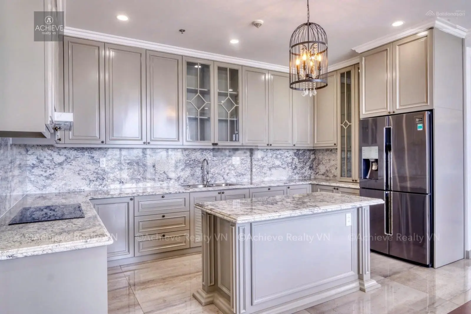 Bán Penthouse Masteri Thảo Điền 256m2 đầy đủ nội thất 35 tỷ bao thuế phí 3 phòng ngủ, 3WC