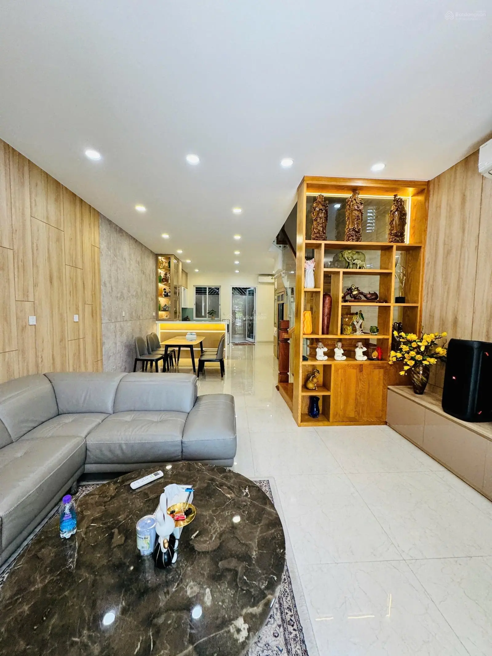 Bán căn đối diện hồ bơi gói 8 Capella Nha Trang, nội thất đẹp chỉ 7.2 tỷ (Rẻ nhất thị trường)