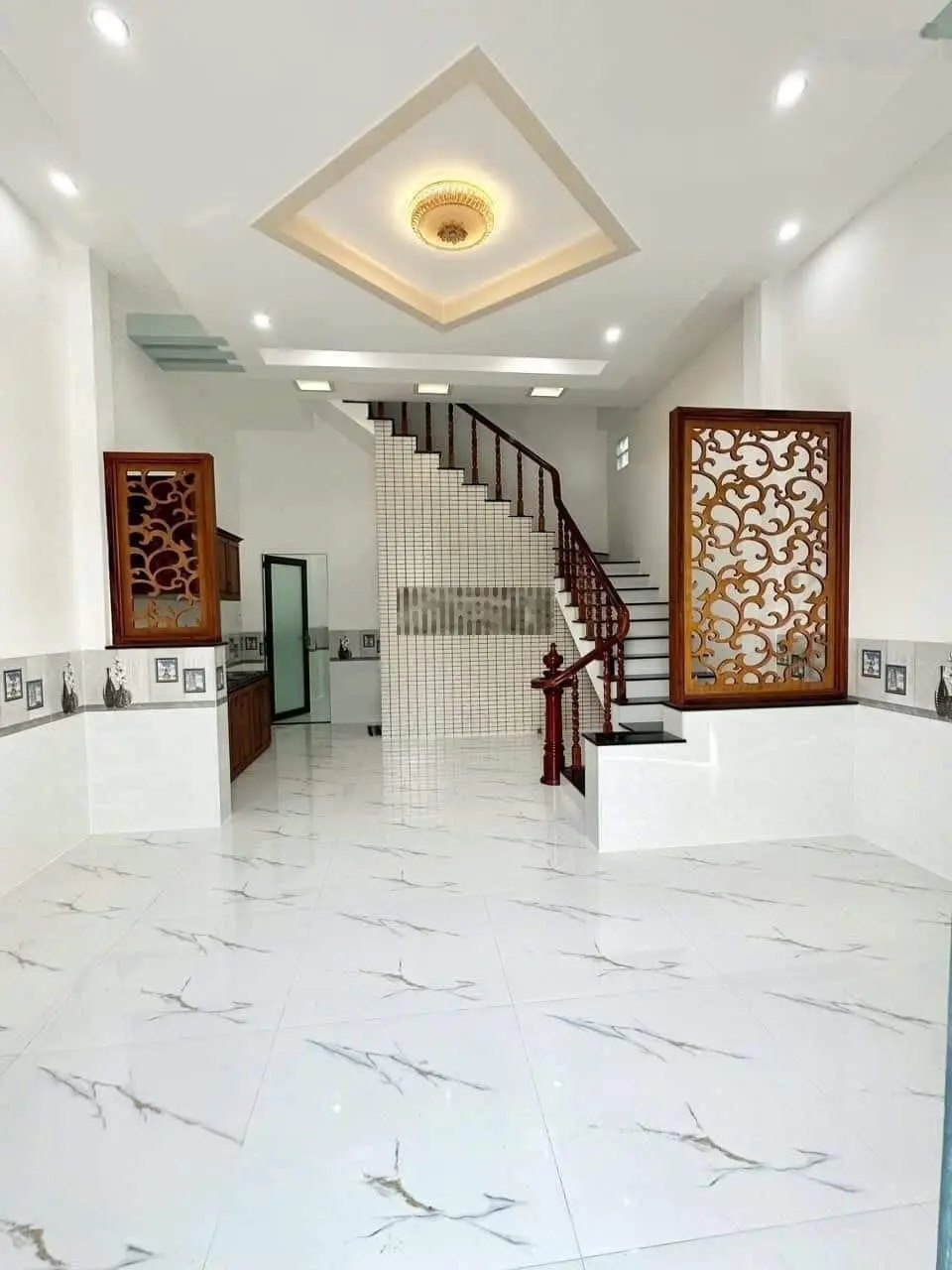 Bán nhà riêng tại Bình Chánh, 60 m2/ 2PN /1WC, giá 1tỷ560 view đẹp, đang cho thuê 7tr/th
