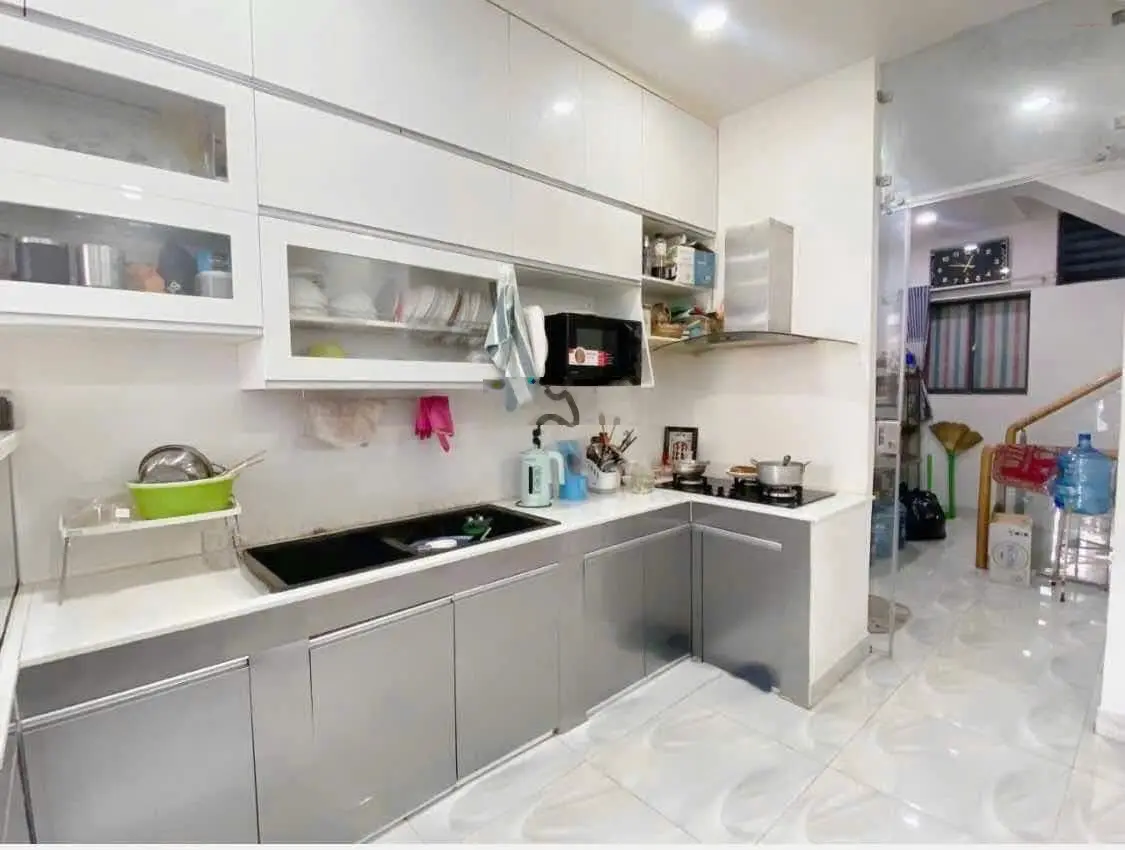 Nhà MT đường số 11m KD Lý Phục Man - 4.5x20 100m2 - 6 tầng có thang máy - full nội thất - chỉ 9.9T