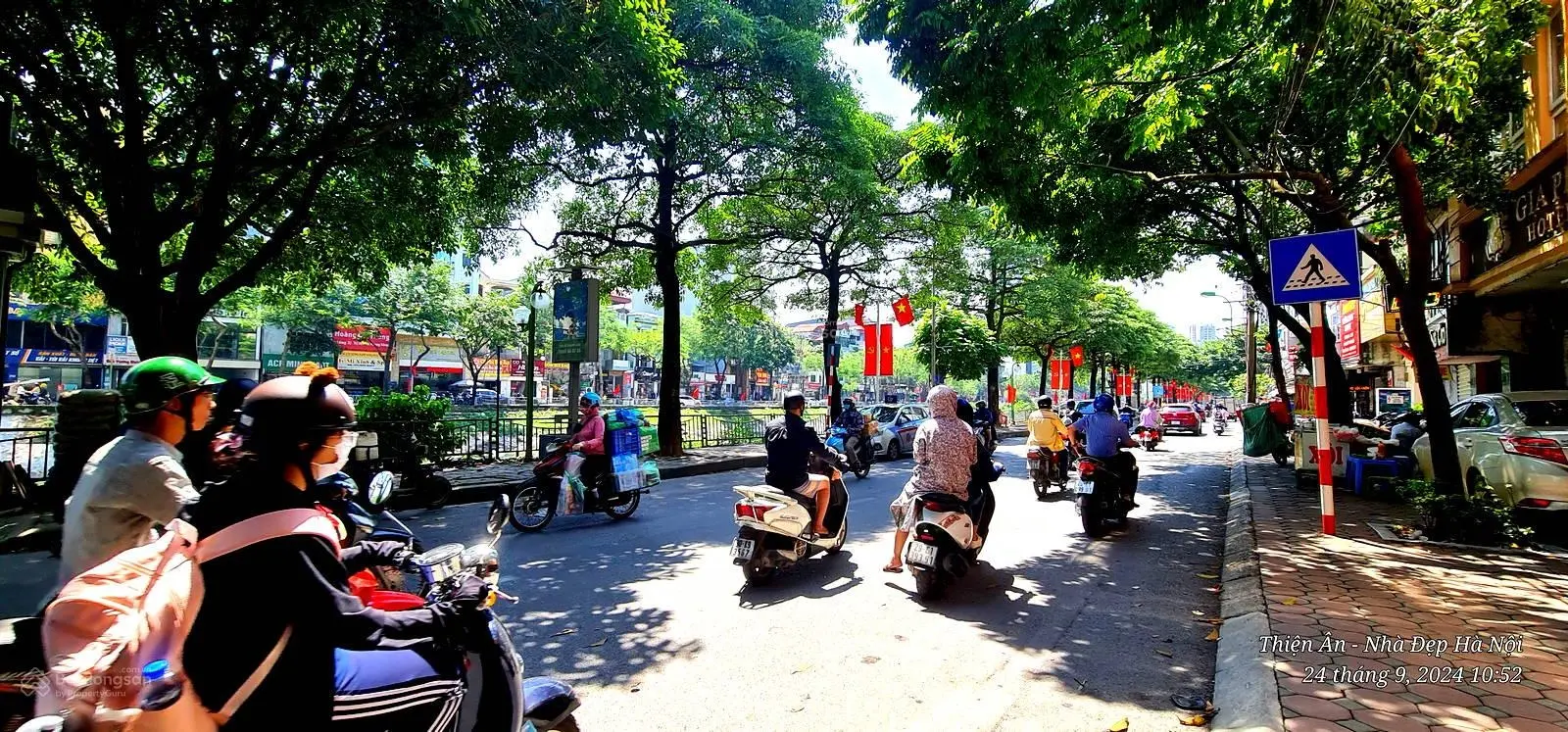 Bán nhà mặt phố Khương Đình đang cho thuê cả nhà KD sầm uất diện tích 30m2, 5 tầng, giá 15 tỷ